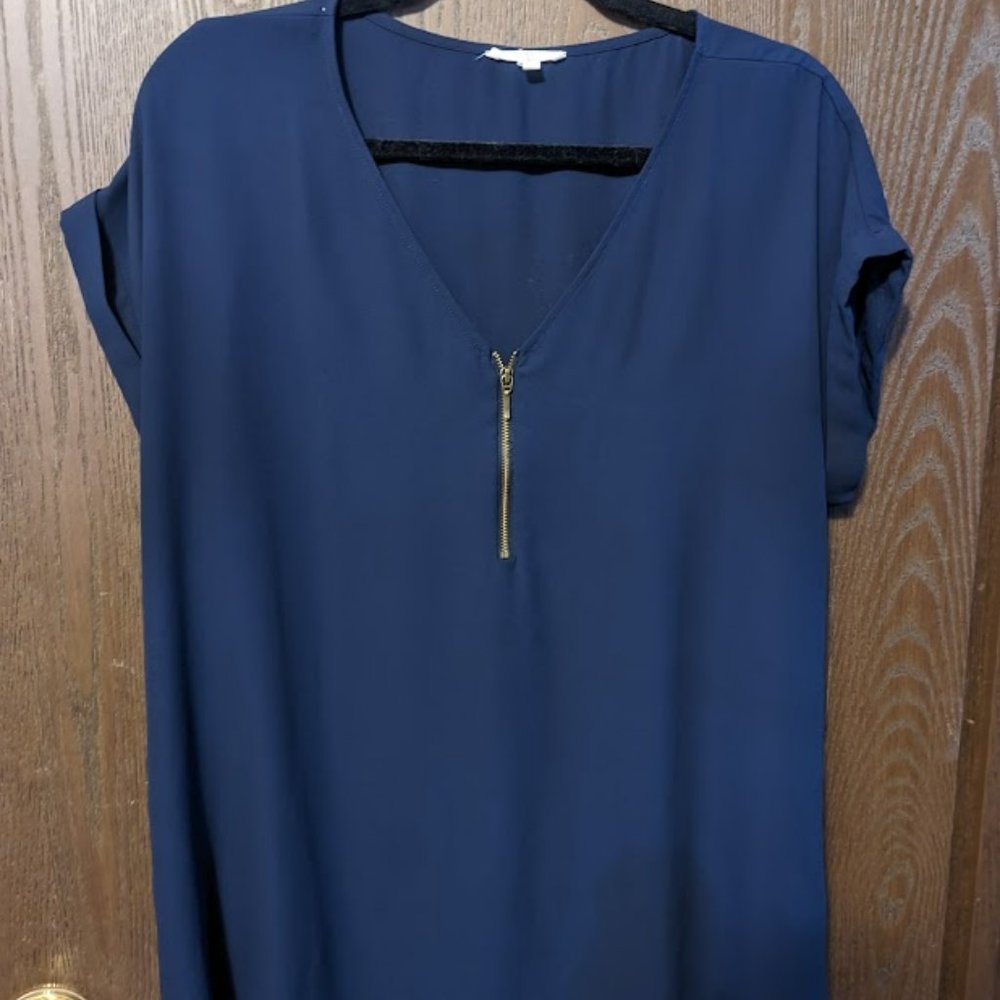 Geneva Solid Zipper Neck Blouse Maurices size XL